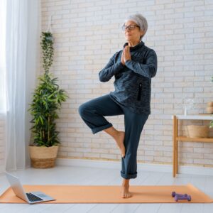 Ausreichend Eiweiß in den Wechseljahren stärkt die Knochengesundheit und beugt Osteoporose vor