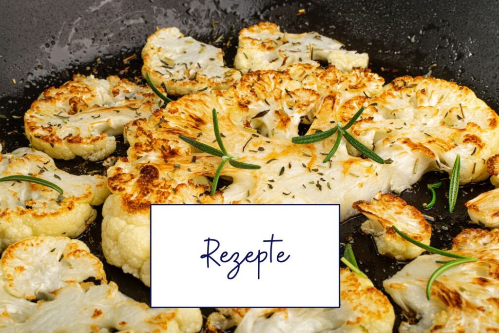 Blumenkohl-Steak mit Rosmarin in der Pfanne – Low-Carb-Rezept für hormonfreundliche Ernährung und gesunde Fette.